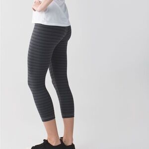 Lululemon Wunder Under Crop II Textured Stripe Slate Deep‎ Coal Leggings